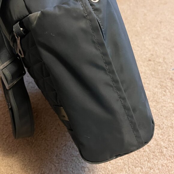 PacSafe Citysafe CS-Series TravelSmith Grey Travel Luggage Quilted Shoulder Bag! - Picture 8 of 16